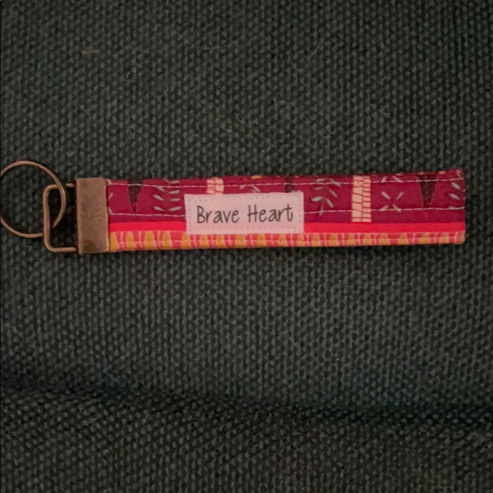 $SOLD OUT SOLD OUT $5 w/purchase NEW Keyfobs w/Inspirational message - Picture 5 of 6